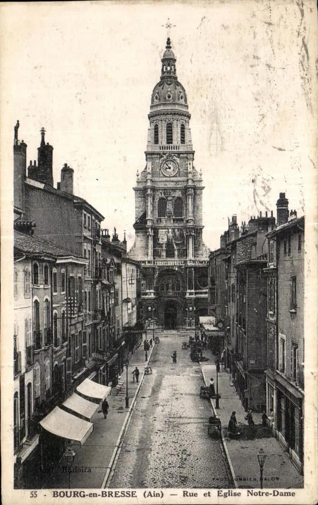 Bourg-en-Bresse (Ain) — Straße und Kirche Notre-Dame — Fot. Umbier Bacon n°55 - Vorderseite