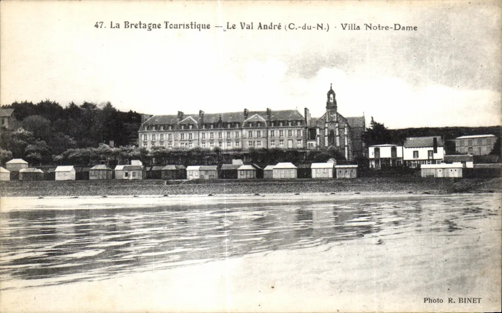 Le Val André (C.-du-N.) — Villa Notre-Dame — La Bretagne Touristique — Photo R. BINET - Vorderseite