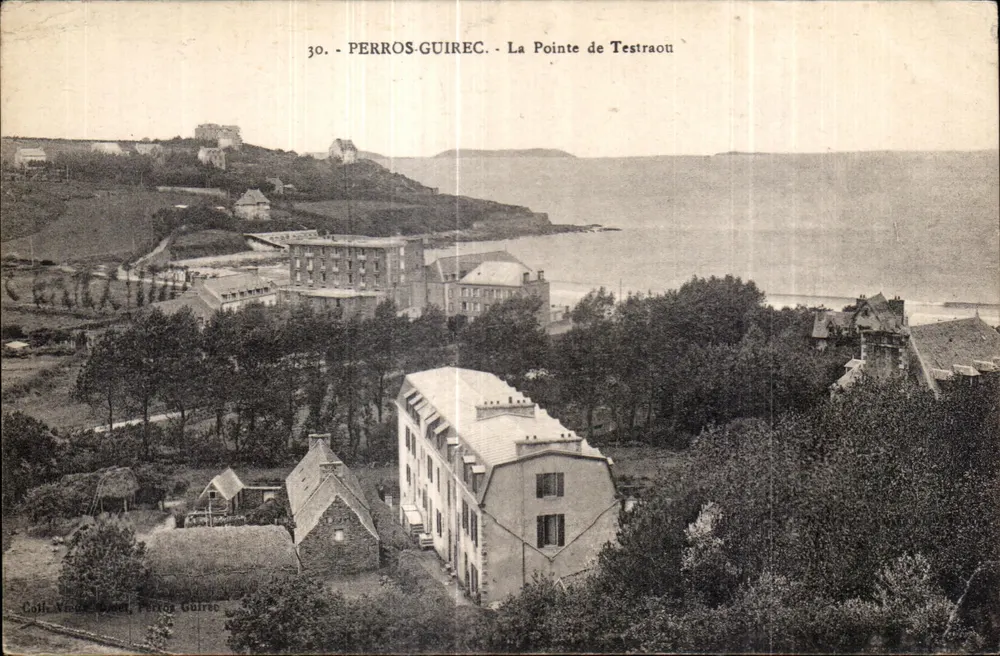 Perros-Guirec — La Pointe de Testraou — Éditeur : Coll. Vignes - Perros-Guirec, n° 30 - Frente