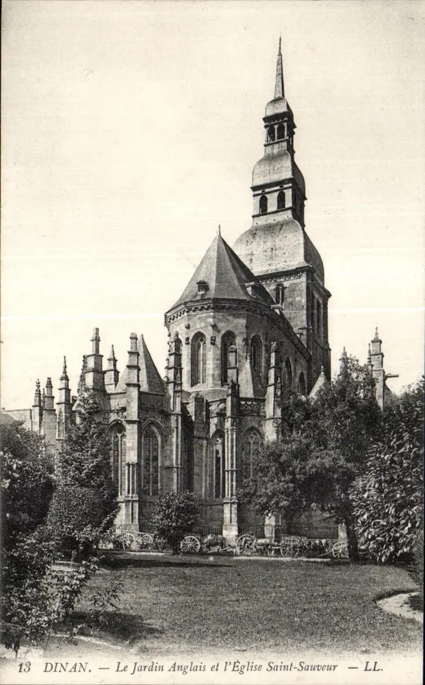 Dinan — Der englische Garten und die Kirche Saint-Sauveur — LL. - Vorderseite