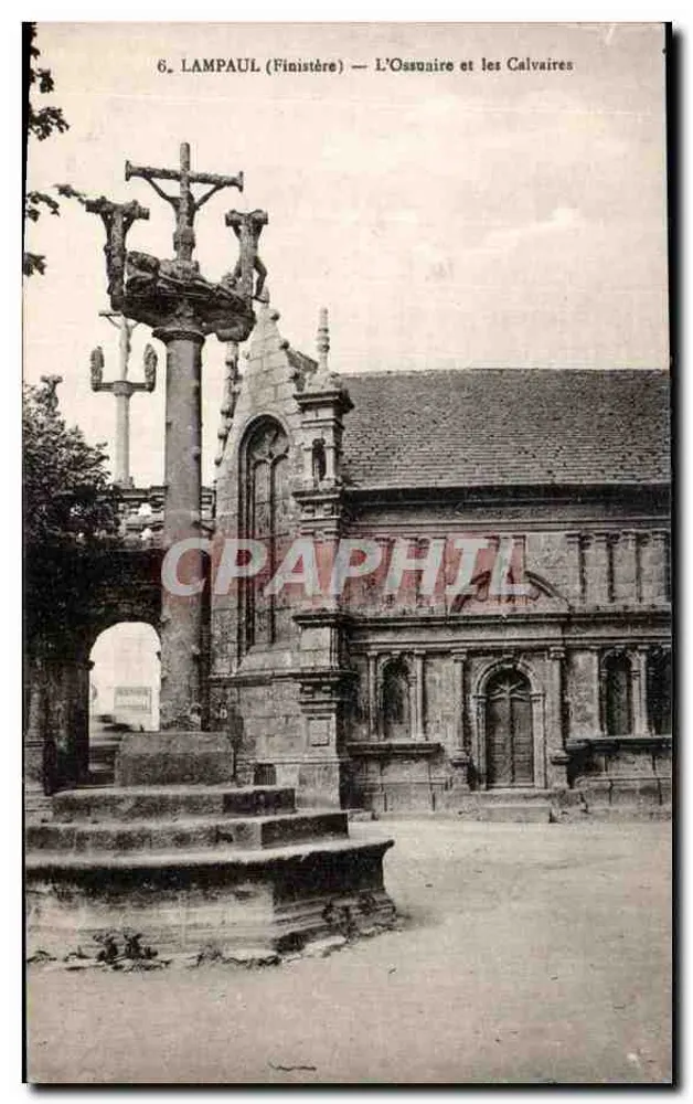 Lampaul (Finistère) — Das Ossarium und die Calvaires - Vorderseite
