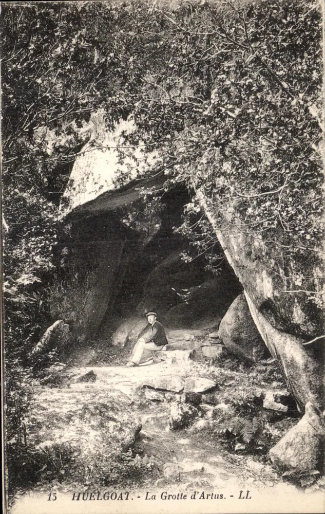 Huelgoat - A Gruta de Artus - LL - Frente