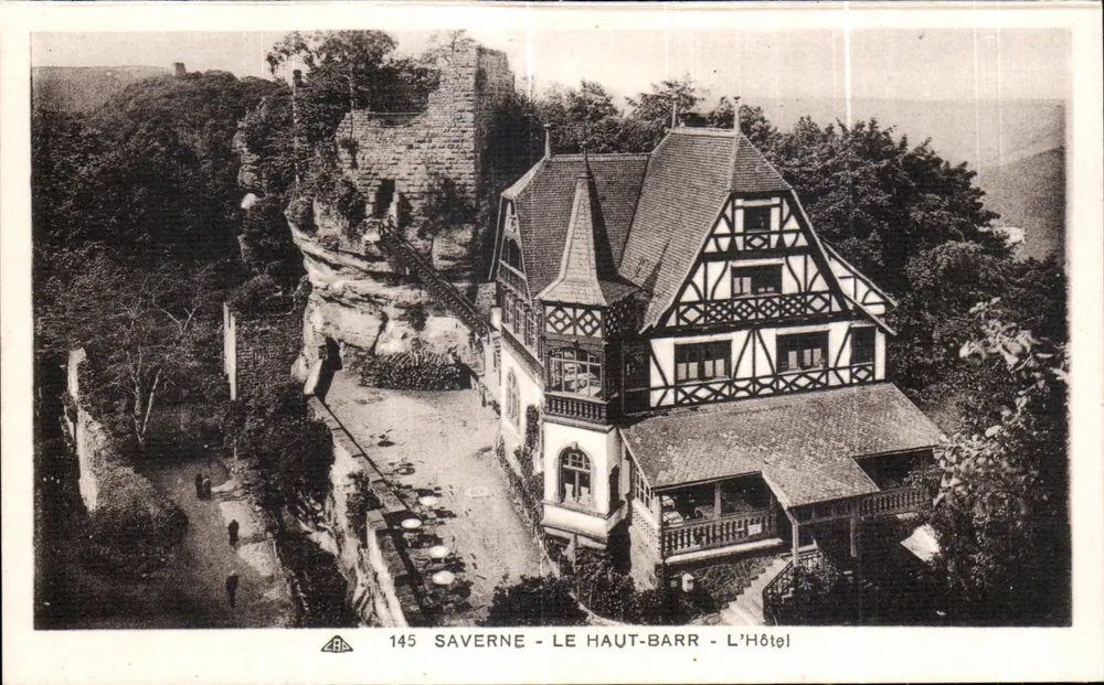Saverne - Le Haut-Barr - O Hotel — editor: Ateliers des Arts Photomécaniques, Strasbourg, n° 145 - Frente