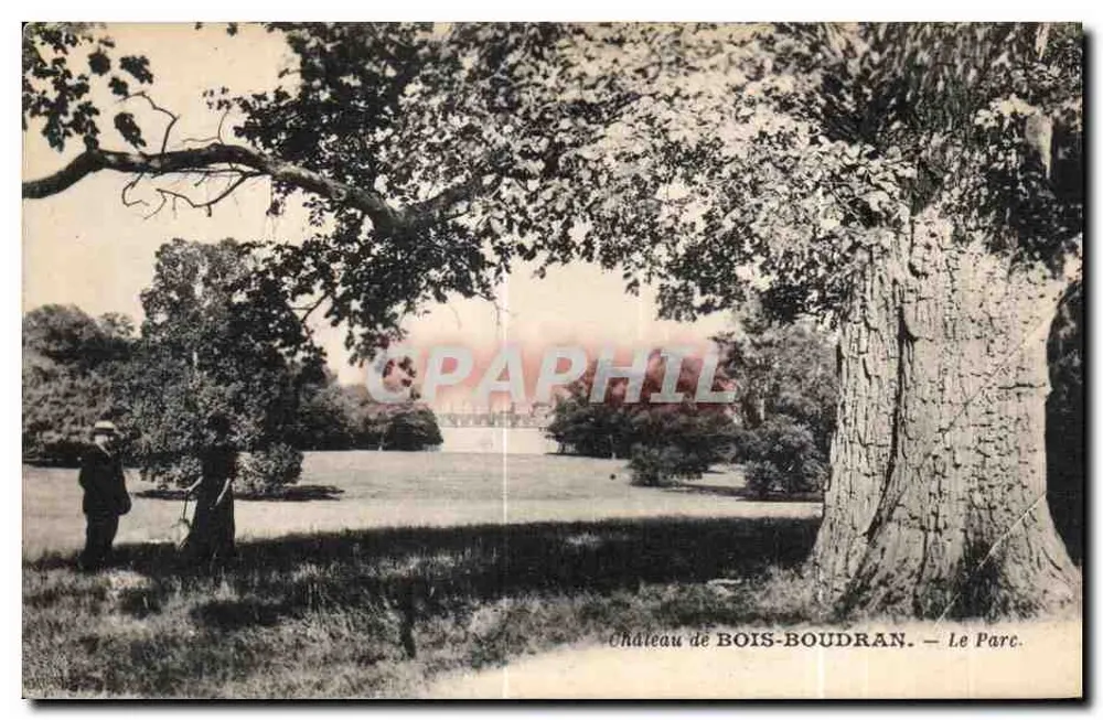 Castelo de BOIS-BOUDRAN — O Parque - Frente