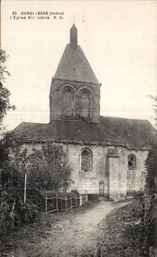 Gargilesse (Indre) — A Igreja do Século XII — R.D. - Frente