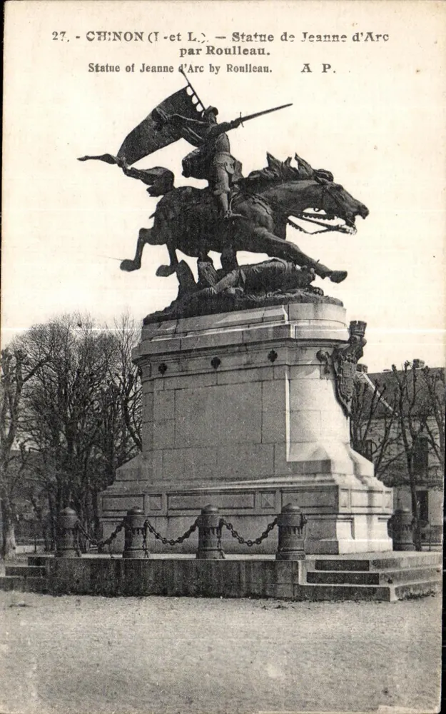 Chinon (Indre-et-Loire) — Statue der Jeanne d'Arc von Roulleau — A.P. - Vorderseite