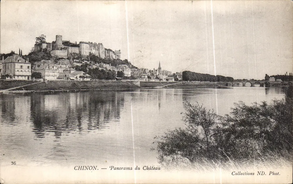 Chinon — Panorama do Castelo — Collections ND. Fot. n°36 - Frente