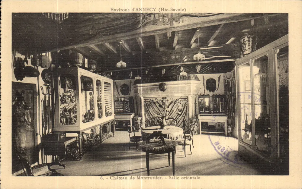 Schloss Montrottier - Ostsaal — In der Nähe von Annecy (Haute-Savoie) — L. Faurès, Verleger, Annecy - Vorderseite