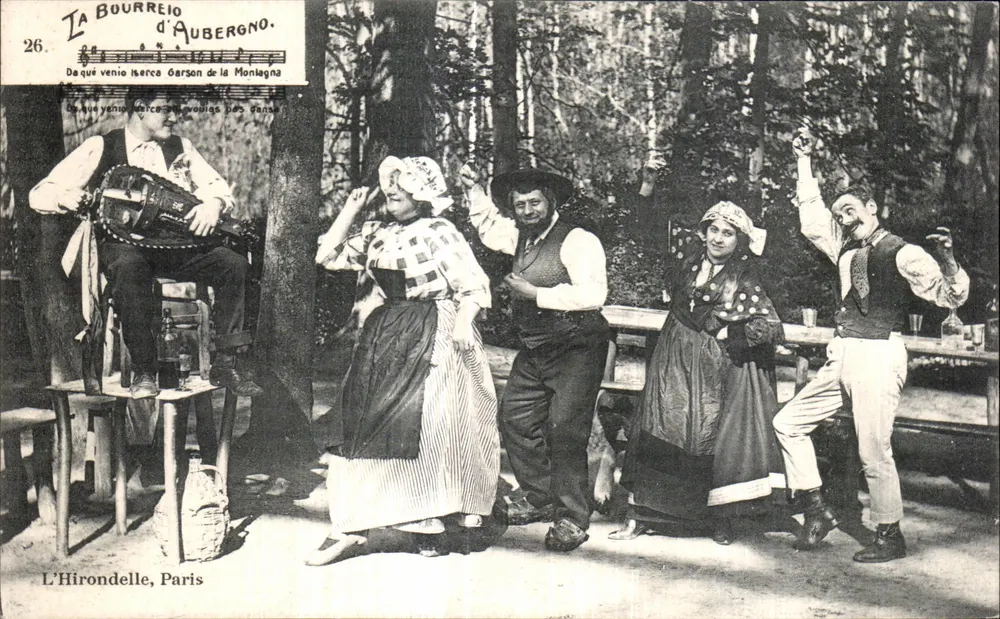 La Bourrée d'Aubergno — Volksdance im Wald — L'Hirondelle, Paris, n°26 - Vorderseite