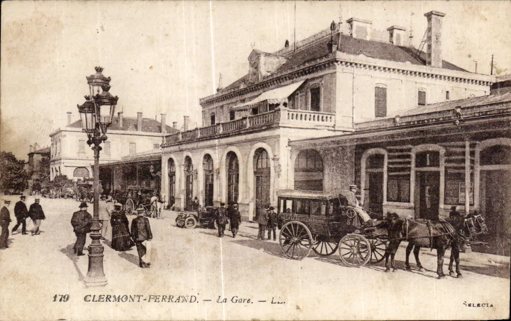 Clermont-Ferrand — La Gare — éditeur SELECTIA, n° 179 - Frente