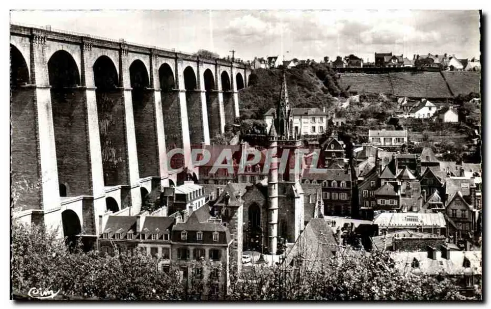 Morlaix (Finistère) — Der Viadukt und die Kirche Sainte-Melaine — Combier (S.-et-L.) - Vorderseite