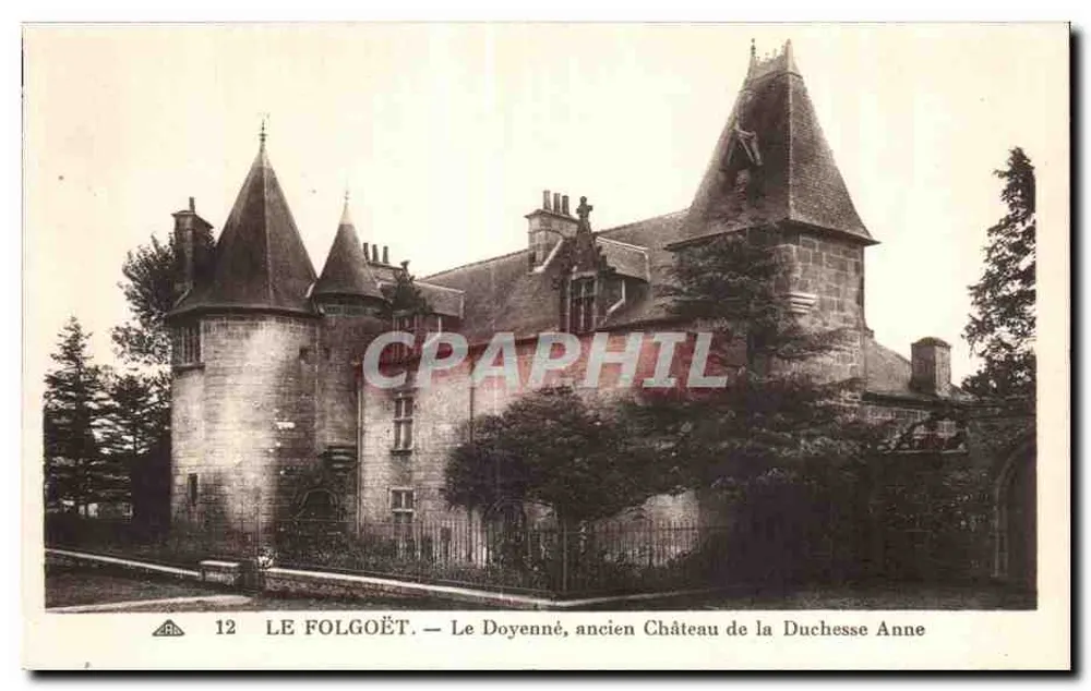 Le Folgoët — Der Doyenné, ehemaliger Schloss der Herzogin Anne - Vorderseite