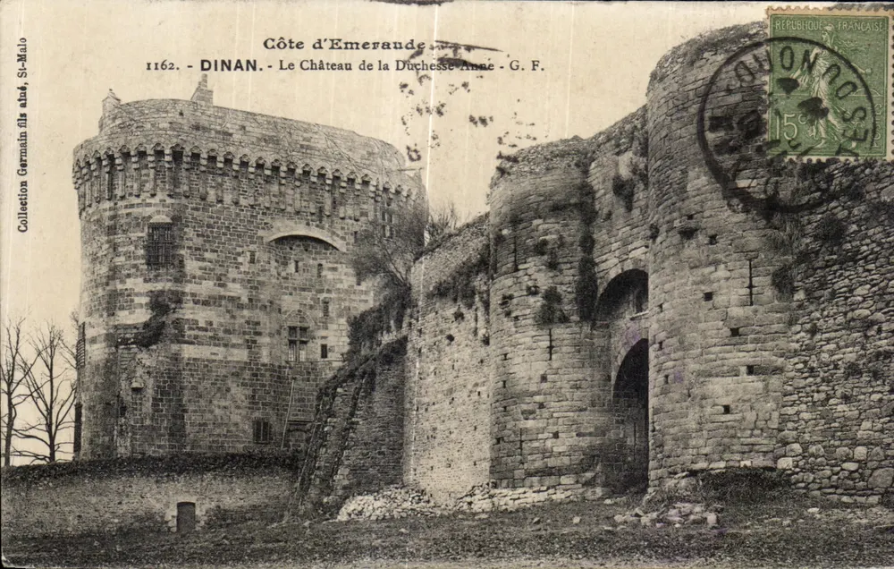 Dinan - Schloss der Herzogin Anne — Côte d'Emerande, Verleger G.F. n°1162 - Vorderseite