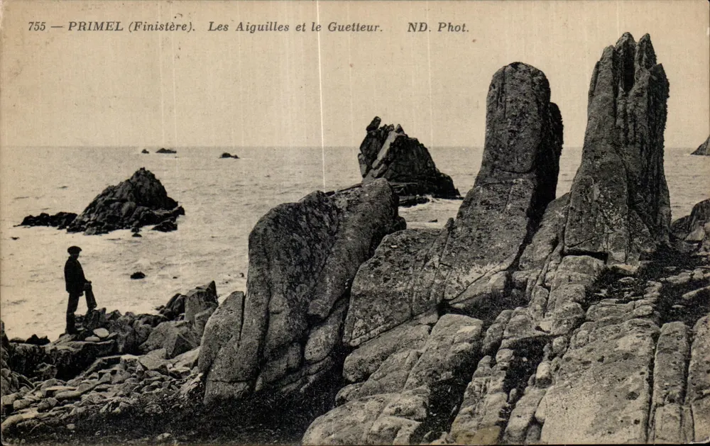 Primel (Finistère) — Die Nadeln und der Wächter — ND. Foto. - Vorderseite