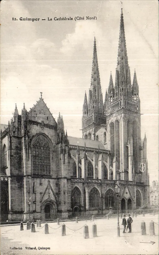 Quimper — A Catedral (Lado Norte) — Coleção Villard, Quimper - Frente