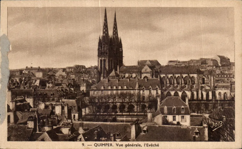 Quimper — Vue générale, l'Evêché — Jo13 - Frente