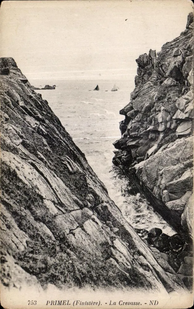Primel (Finistère) — A Crevasse — ND - Frente