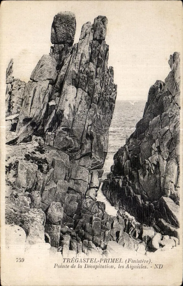 Trégastel-Primeil (Finistère) — Pointe de la Décapitation, les Aiguilles — ND - Vorderseite