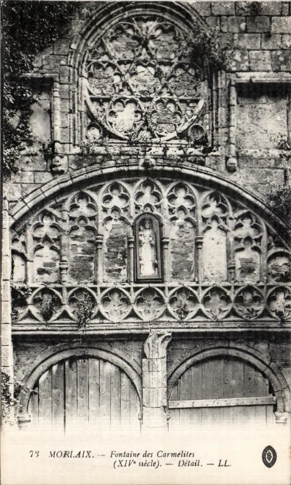 Morlaix — Fontana delle Carmelitane (XIV secolo) — Dettaglio — LL. - Recto