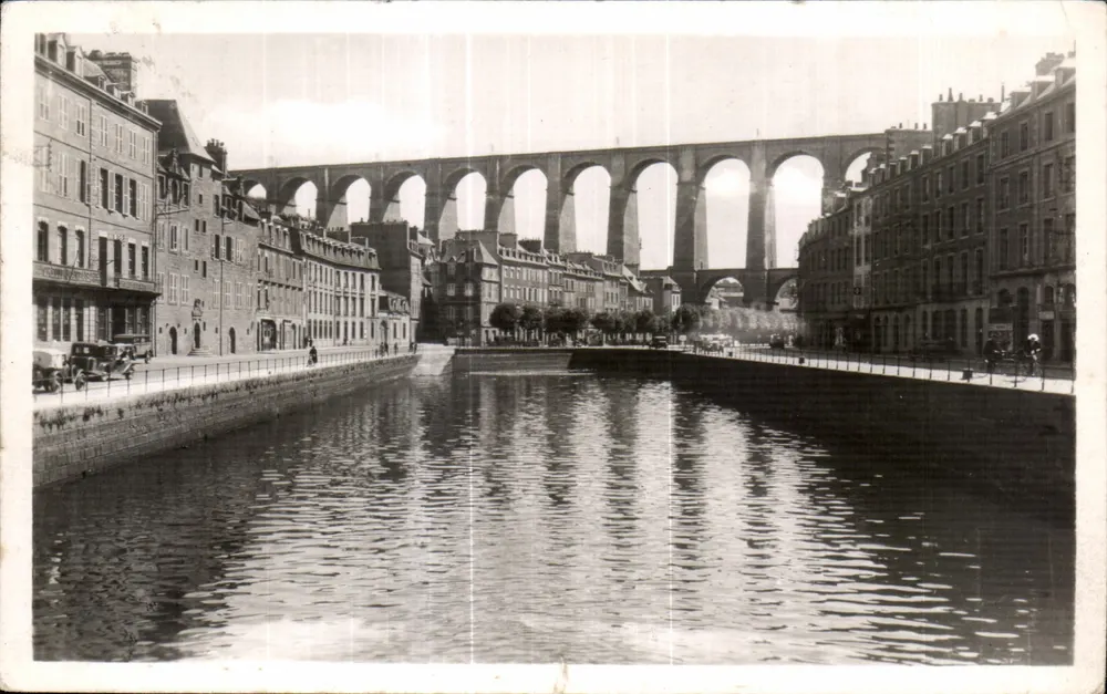 O Viaduto e os Quais em Morlaix — editora « REAL PHOTO » - Frente