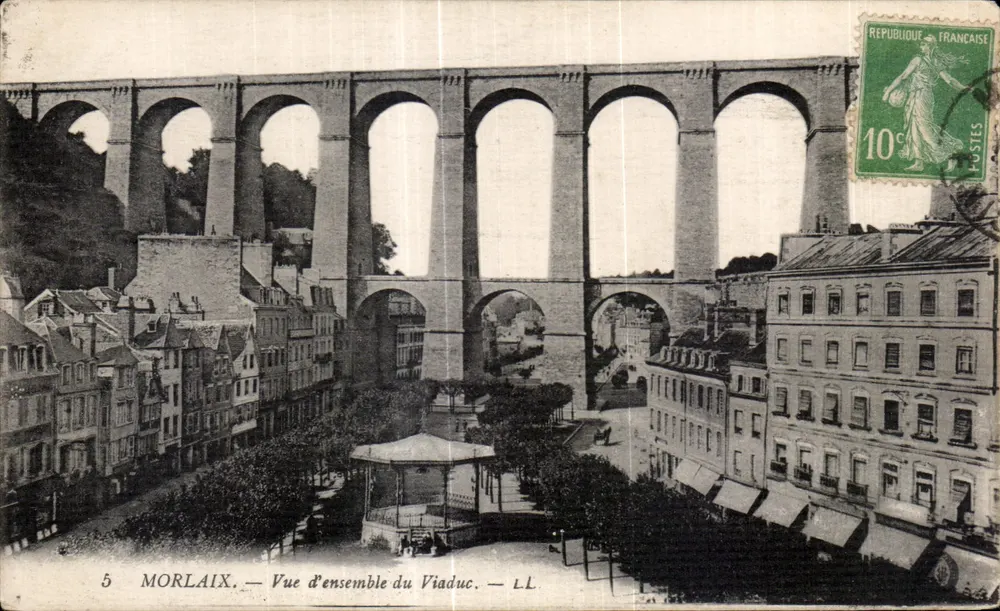 Morlaix — Vista Geral do Viaduto — LL - Frente