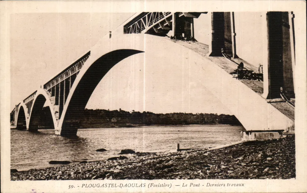 PLOUGASTEL-DAOULAS (Finistère) — Le Pont — Derniers travaux - Recto