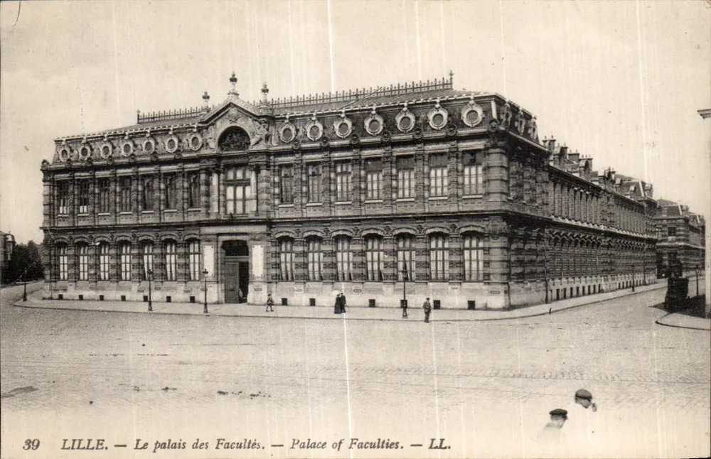 Lille — O palácio das Faculdades — LL. — N°39 - Frente