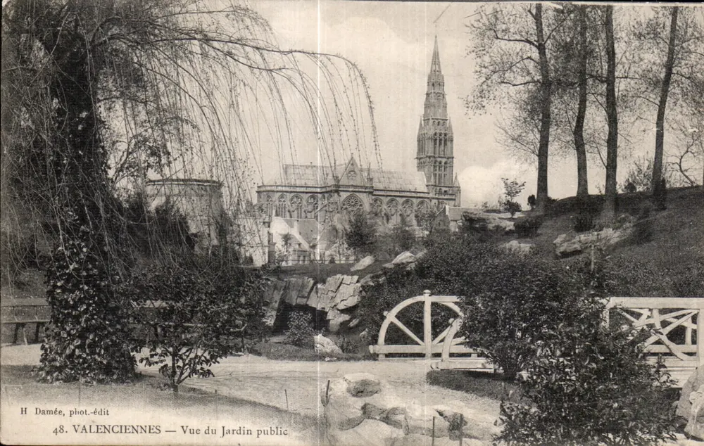 Valenciennes — Ansicht des öffentlichen Gartens — H. Damée, phot-édit - Vorderseite