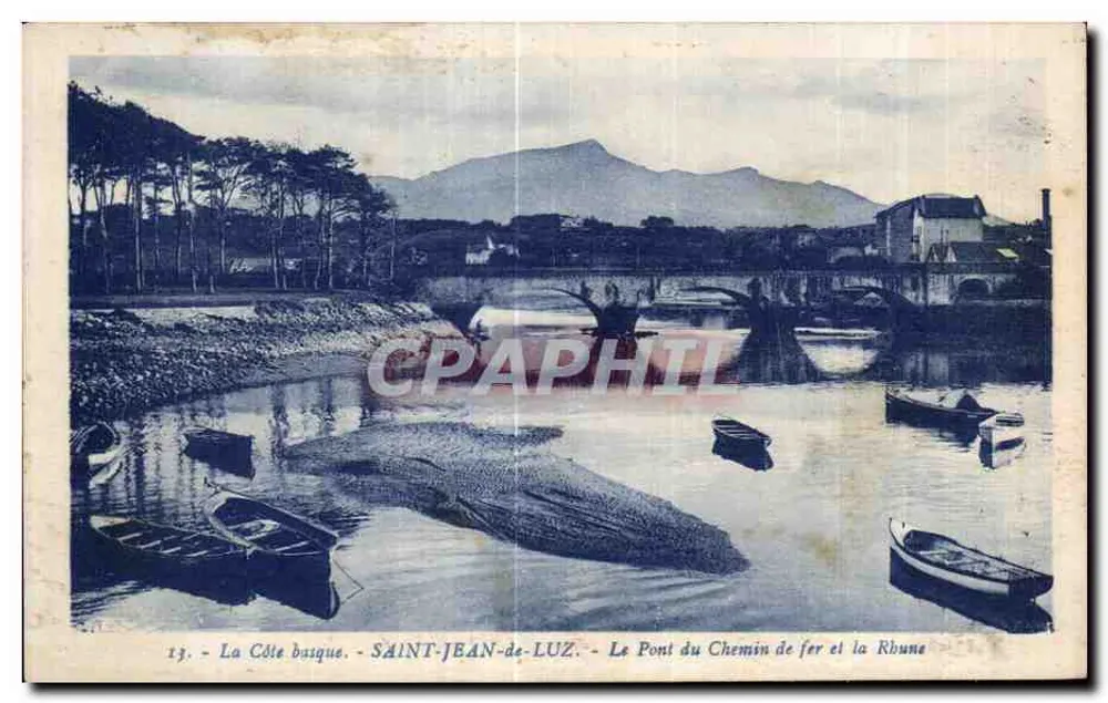 Saint-Jean-de-Luz — Die Brücke der Eisenbahn und die Rhune - Vorderseite