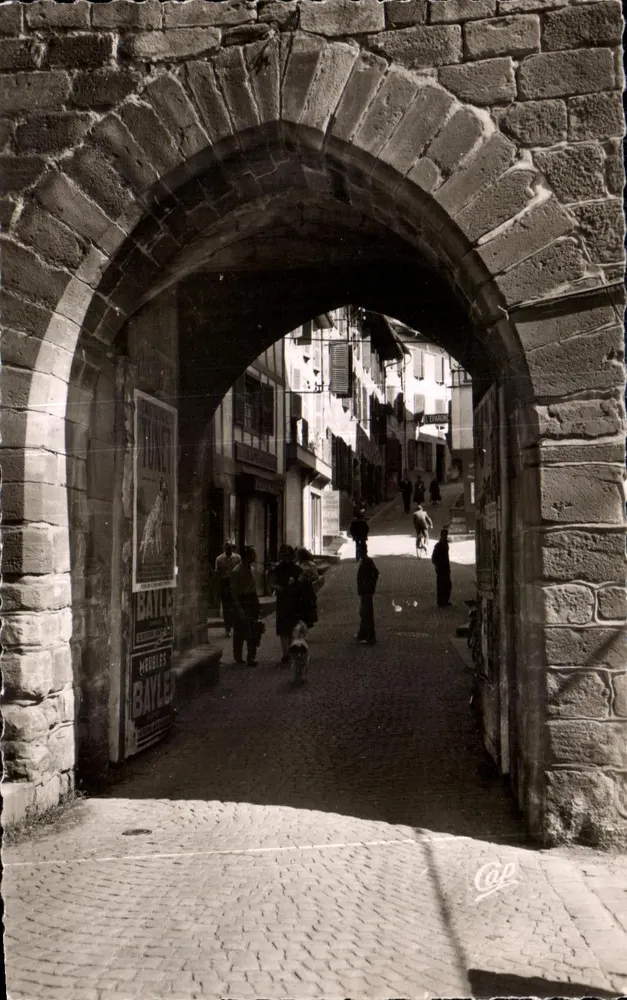 St-Jean-Pied-de-Port — Tor der Kirche — A. Letellier, Paris - Vorderseite