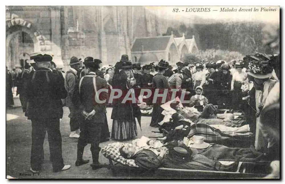 LOURDES — Kranke vor den Becken — Ausgabe R. V. - Vorderseite