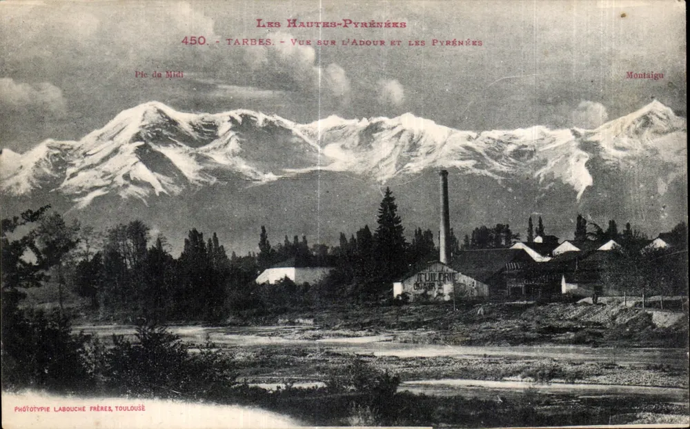 Tarbes - Blick auf die Adour und die Pyrenäen — Phototypie Labouche Frères, Toulouse - Vorderseite