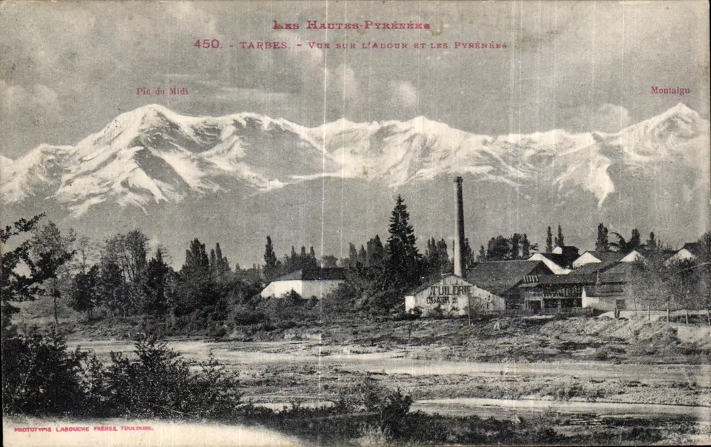 Tarbes - Blick auf den Audour und die Pyrenäen — Phototype Labouche Frères, Toulouse - Vorderseite