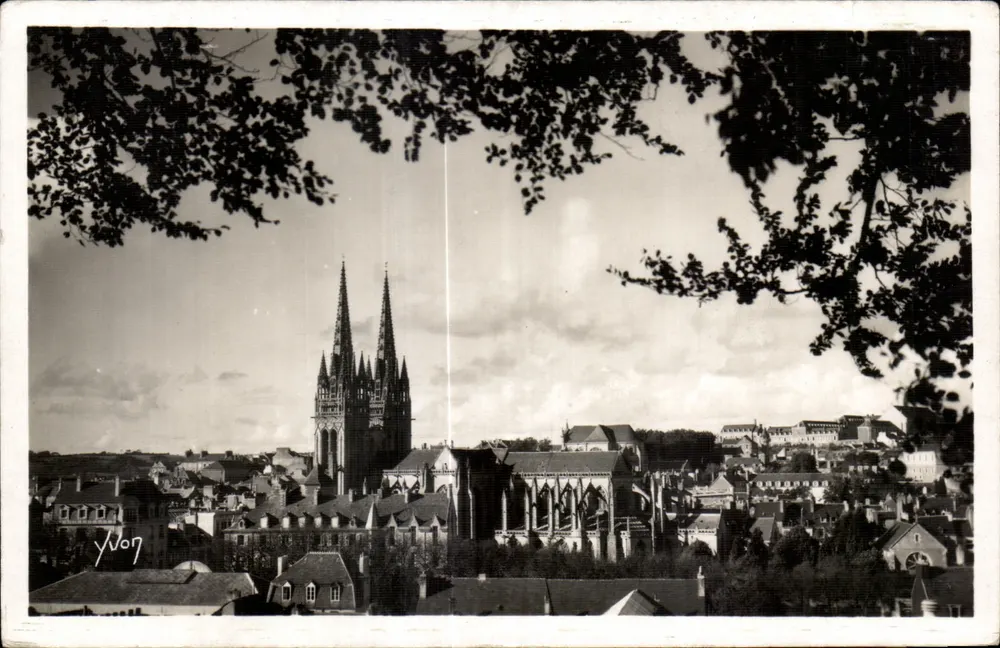 Quimper (Finistère) — Allgemeiner Blick vom Frugy — Les Éditions d'Art Yvon, Paris - Vorderseite