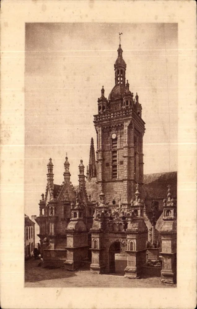 O Sintral e o Arco do Triunfo — Saint-Thégonnec — Editor: Lévy e Murin, Paris - Frente