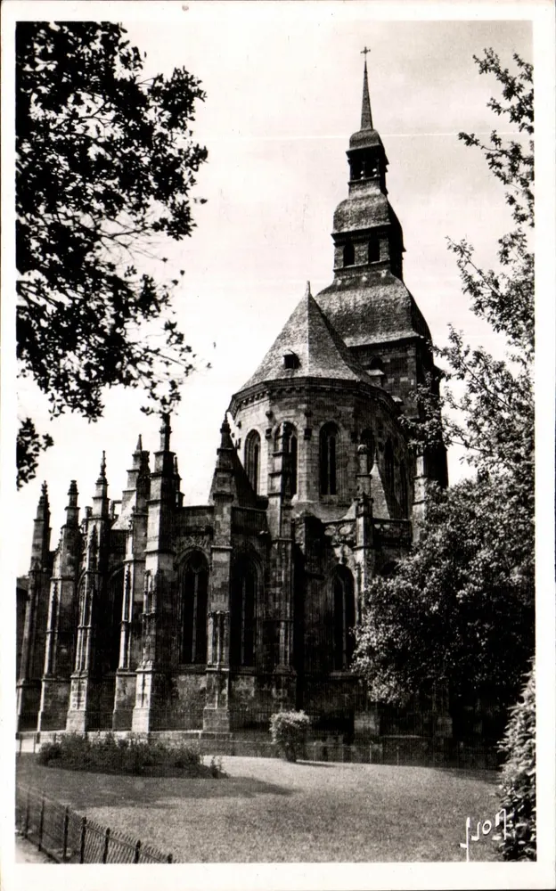 Dinan (Côtes-du-Nord) — Ansicht der Kirche Saint-Sauveur — Éditions d'Art - Vorderseite