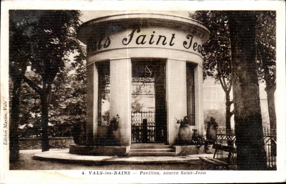 VALS-les-BAINS — Pavilhão, fonte Saint-Jean — Edição Martin, Vals, n°4 - Frente