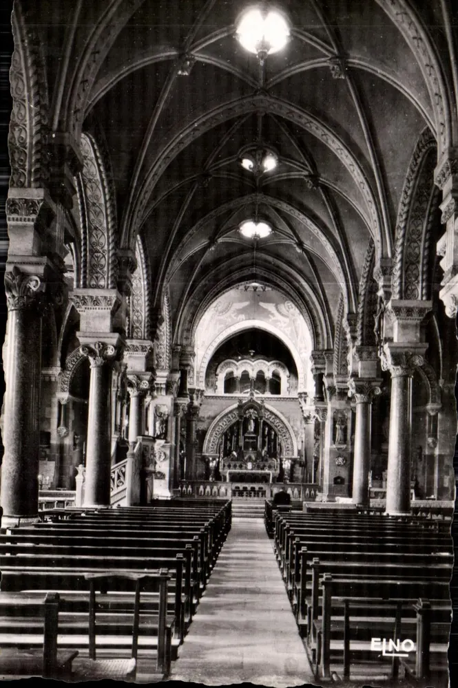 Innenansicht der Basilika Saint-Regis — La Louvesc (Ardèche) — Édition Marguerinond - Vorderseite