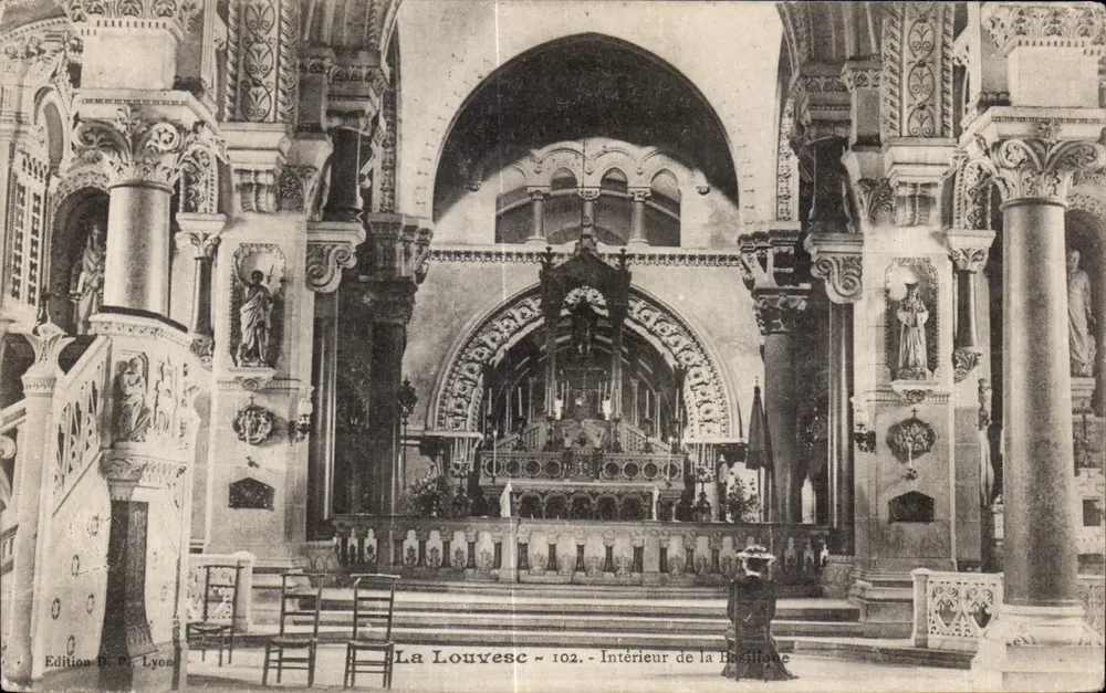 La Louvesc - Interior da Basílica — Edição D. Pr. Lyon, n° 102 - Frente
