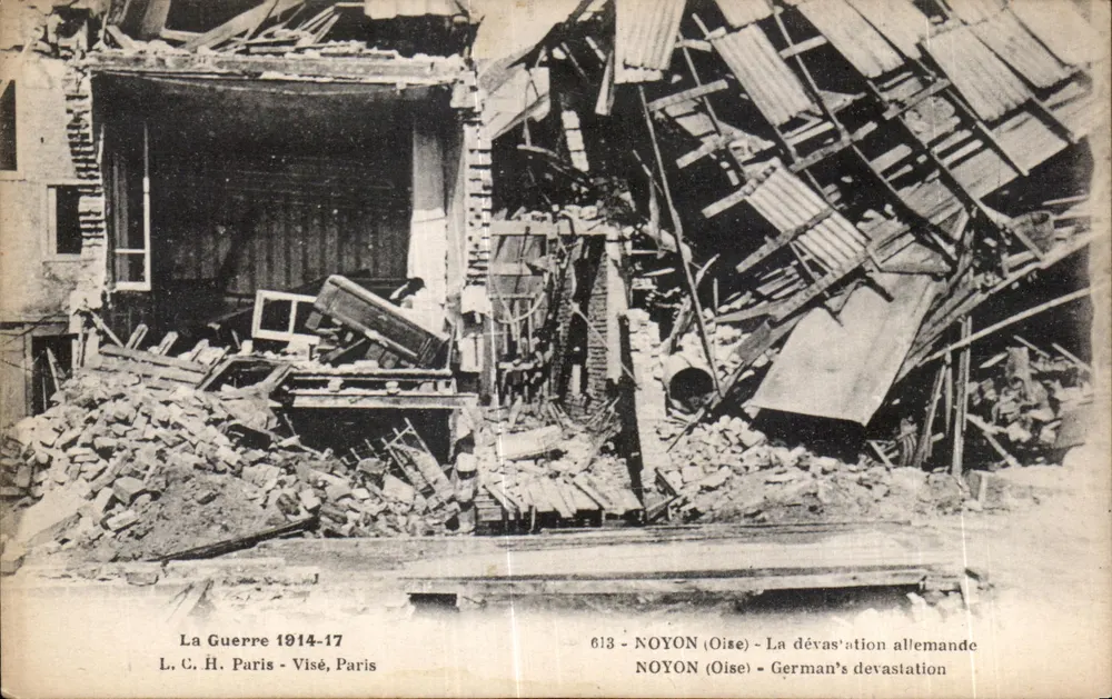 Noyon (Oise) — Zerstörung nach dem Krieg — L.C.H. Paris, n°613 - Vorderseite