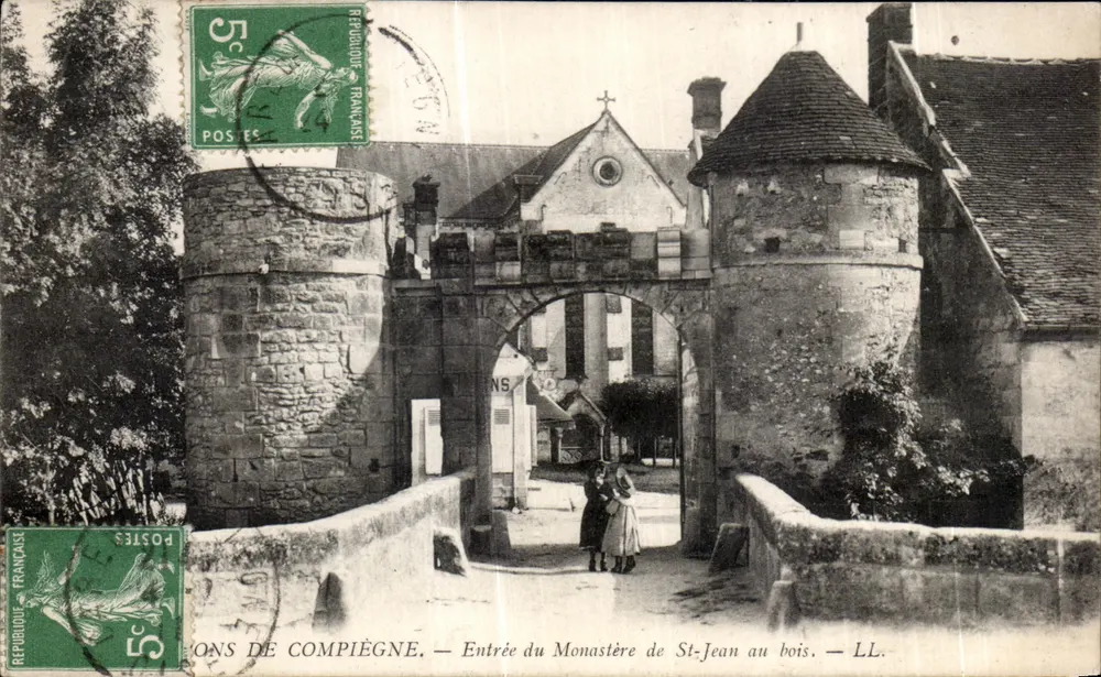 Eingang zum Kloster St-Jean au bois — Compiègne — LL. - Vorderseite