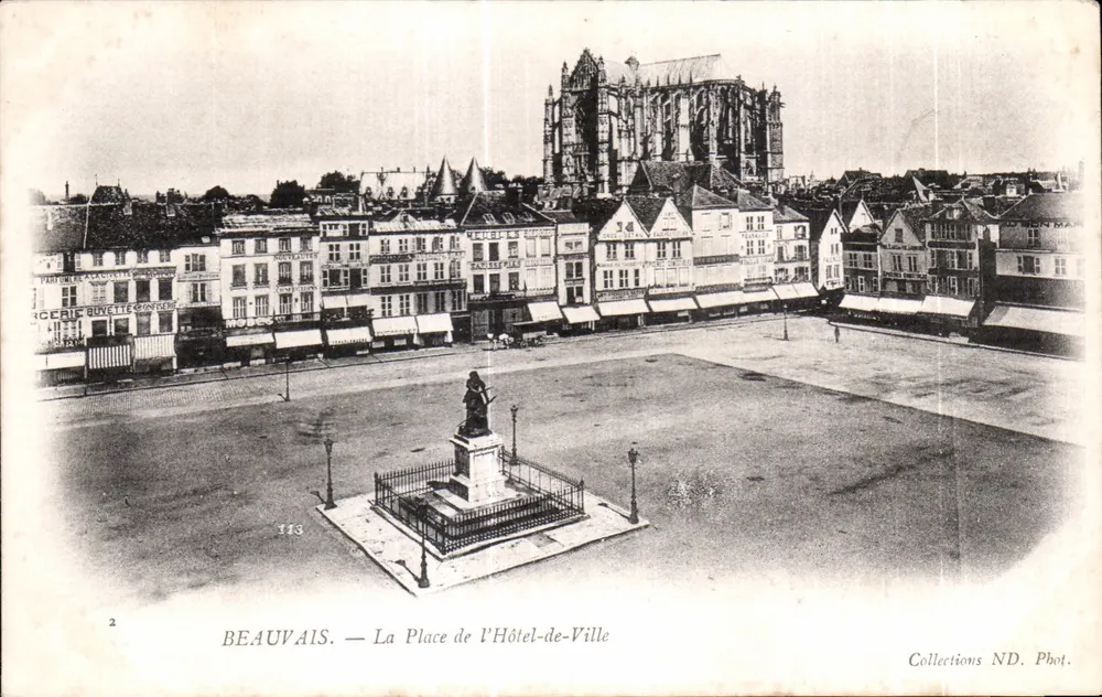 Beauvais — Der Platz des Rathauses — Collections ND. Phot. - Vorderseite