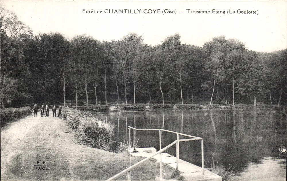 Wald von Chantilly-Coye (Oise) — Dritter Teich (La Goulotte) - Vorderseite