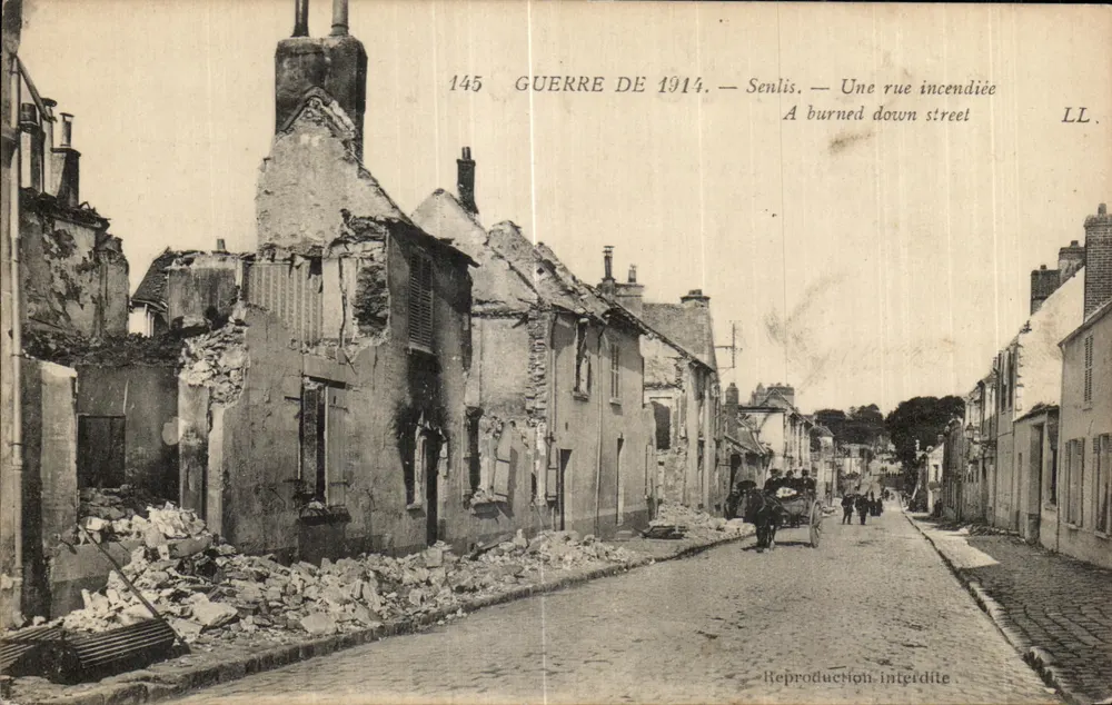 Senlis — Eine verbrannte Straße — LL, n°145 - Vorderseite
