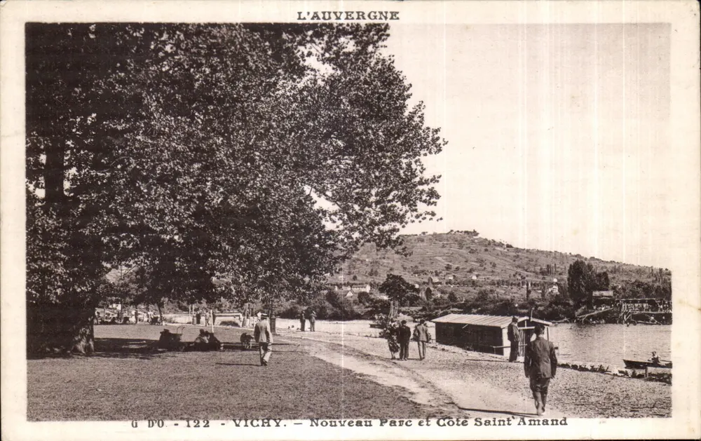 Vichy — Neuer Park und Côte Saint Amand — Die Auvergne, Verlag D'O. Nr. 122 - Vorderseite