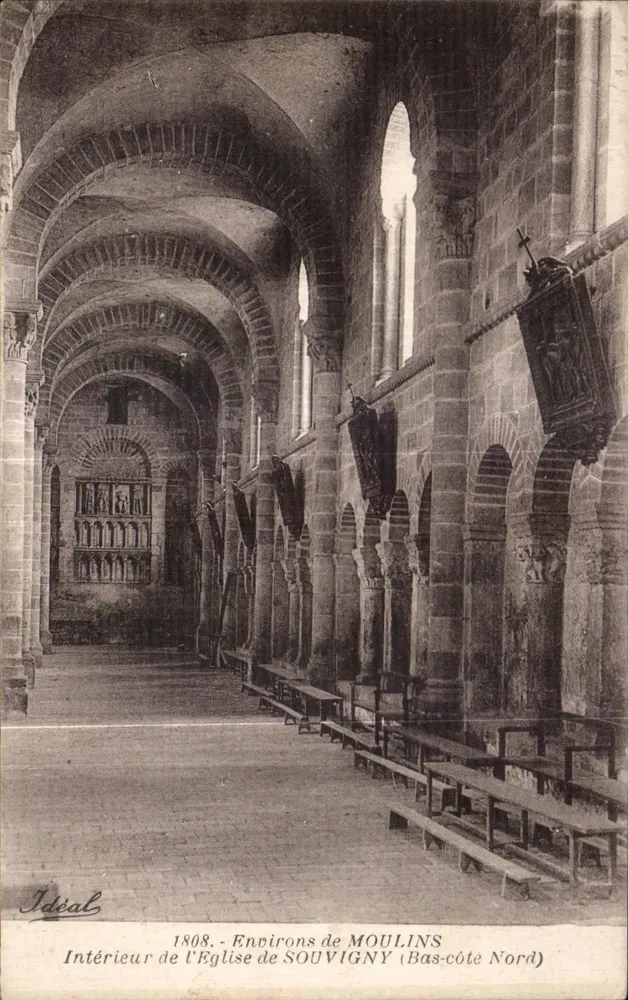 Innenansicht der Kirche von Souvigny — Nordseite — Umgebung von Moulins — Éditions Idéal - Vorderseite