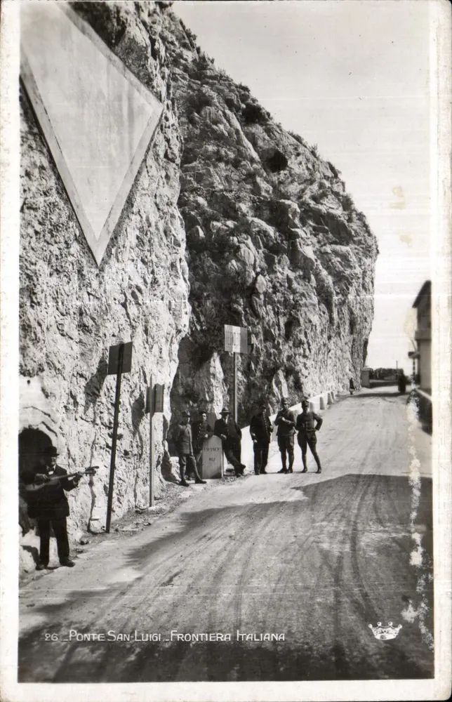Ponte San Luigi — frontière italienne, avec soldats et panneau triangulaire — éditeur Rostan et Munier, n° 26 - Vorderseite