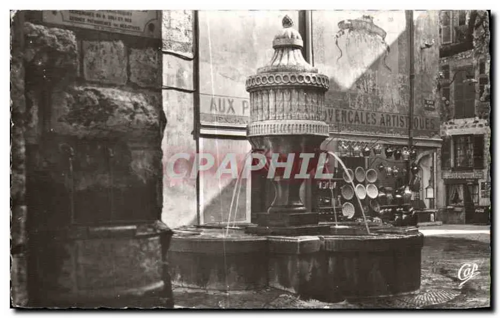 Fontaine du Peyra — Vence — Cie des Arts Photographiques - Frente