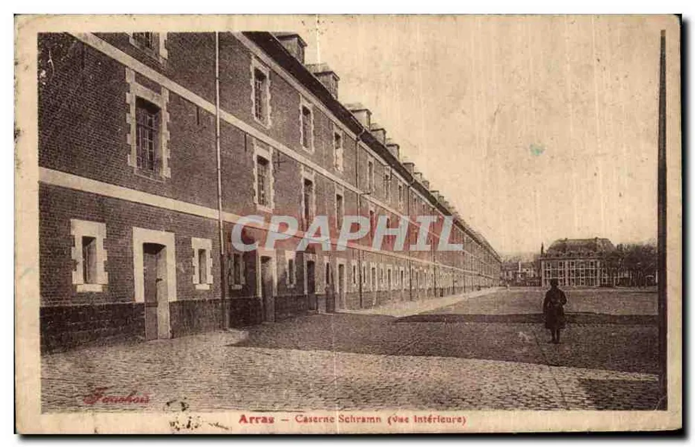 Arras — Caserne Schramm (vue intérieure) — Fondation, éditeur impr. sur la carte - Frente