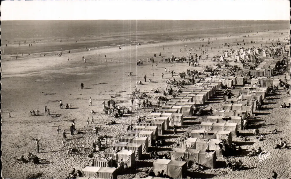 Le Portel — Vista geral da Praia — Cie des Arts Photomécanique, Paris - Frente